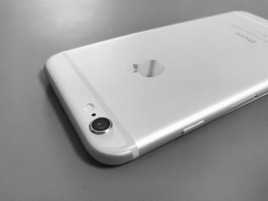 Iphone6で 特定のアプリで画面がちらつく や 画面が消えたまま復帰できない などの症状とは 苫小牧のiphone修理とパソコン修理の専門店 ピシコ