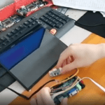 ユーチューバーのよめ子さんが自作したiPadの液晶パネルをディスプレイに改造したキットが気になったので調べてみました