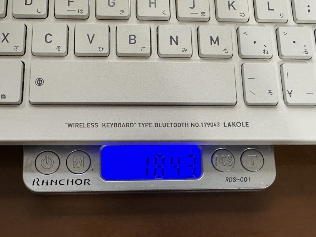 LAKOLEの1,000円(税抜)ワイヤレスキーボード