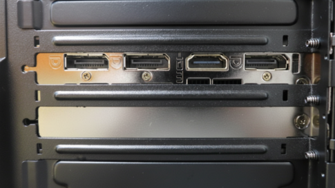 ゲーミングPCはなぜDisplayPortが3つあるのか？HDMIが主役ではなくなった理由